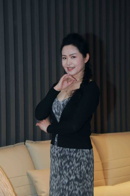 美女被狂操高潮的相关介绍
