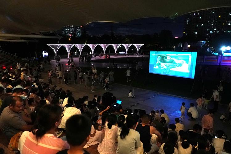 av毛片久久久的相关介绍