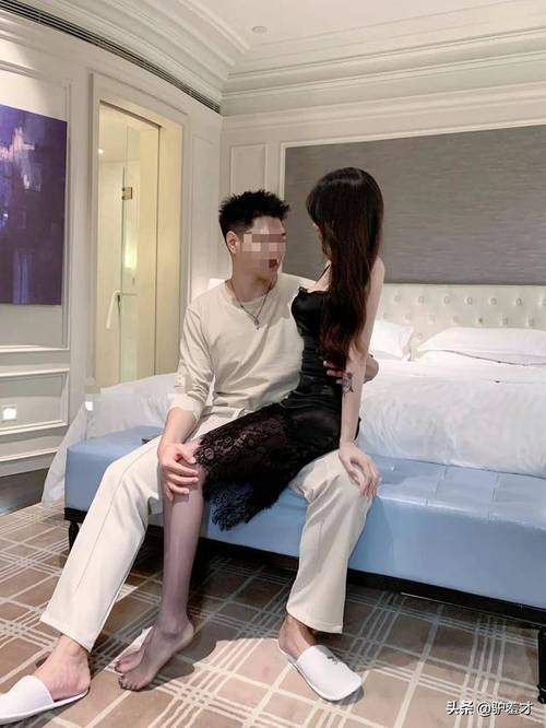 女性尿液呈黄色是什么原因的相关介绍