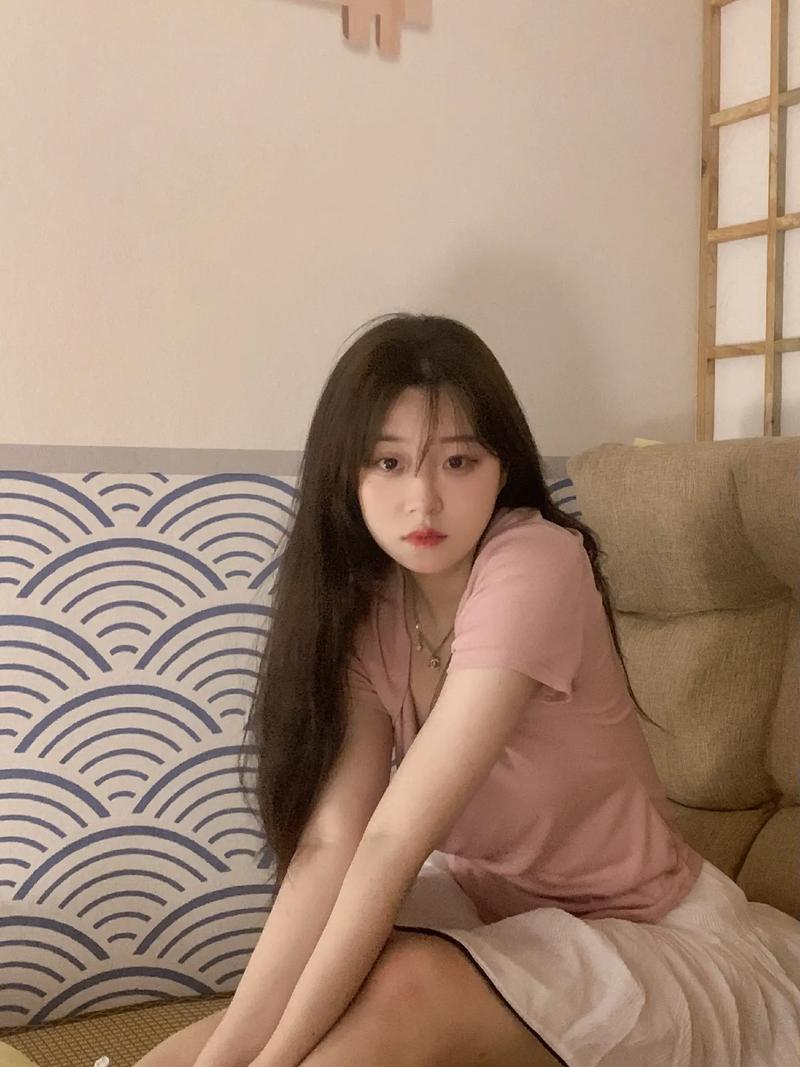 国产操女人逼av的相关介绍