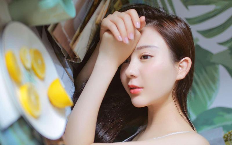 女性酥酥影院的相关介绍
