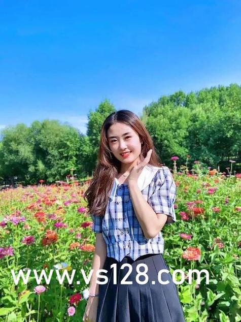 人妻少妇嫩草av的相关介绍
