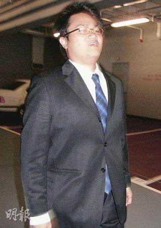 一边操一边摸一边爽的相关介绍