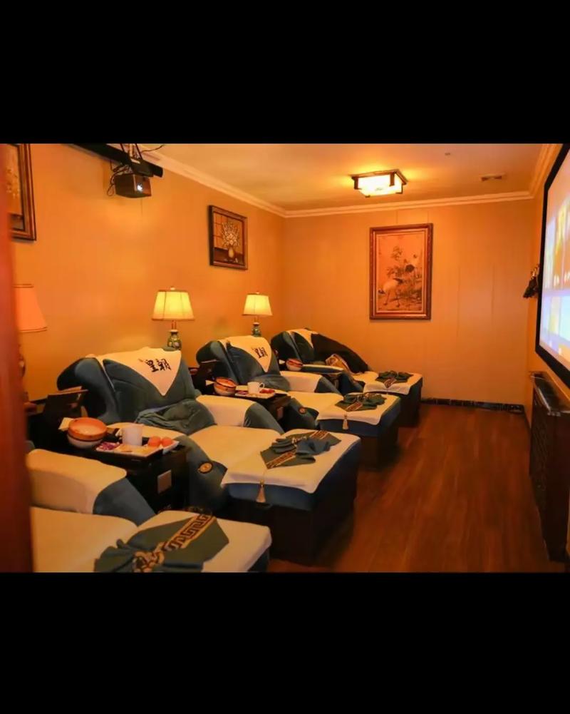 美女老师让我爽了一晚上的相关介绍