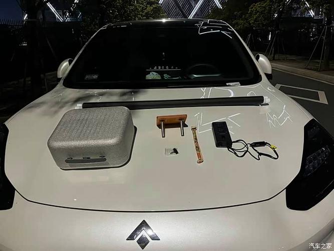 一边摸一边干的相关介绍