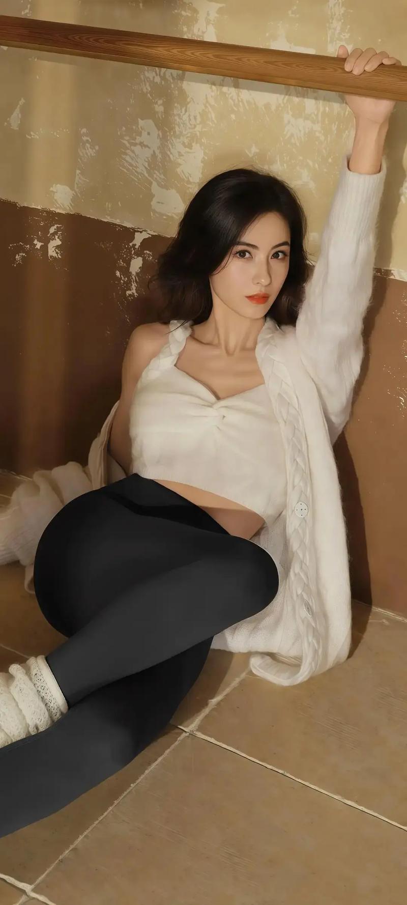 操美女流白浆的相关介绍