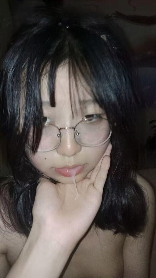 肉色丝袜无内大尺度写真的相关介绍