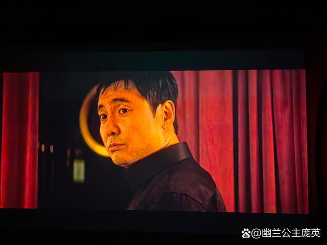 黑丝袜黄色av网站的相关介绍