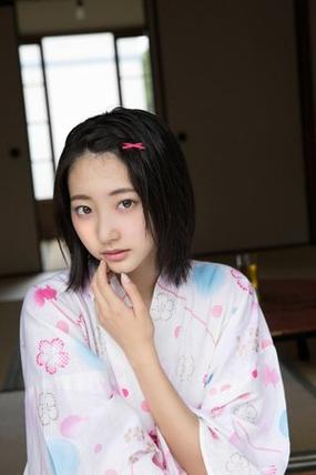 操哭女老师的相关介绍