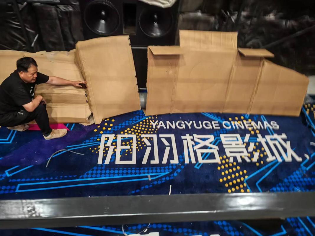 巨乳秘书的诱惑的相关介绍