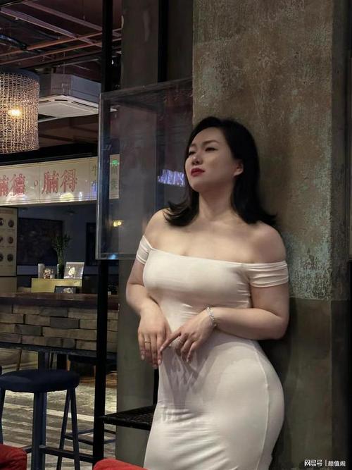 黄色录像中国女人的相关介绍