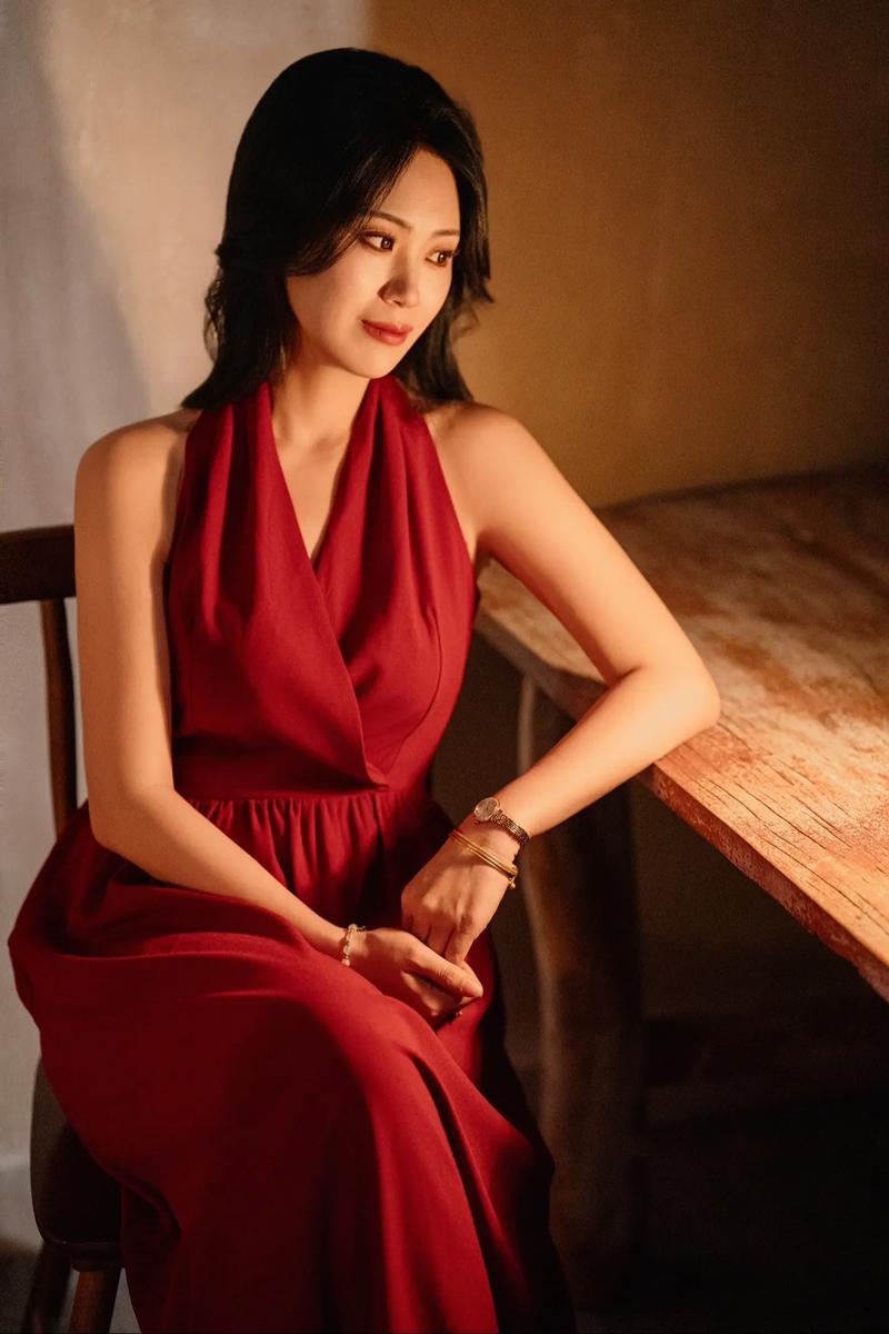 欧美人妻后入在线的相关介绍