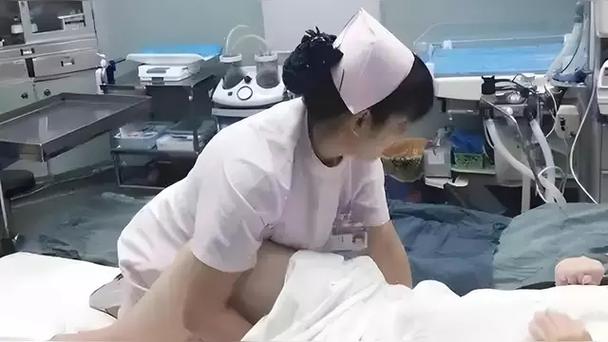 久久久激情五月天电影的相关介绍