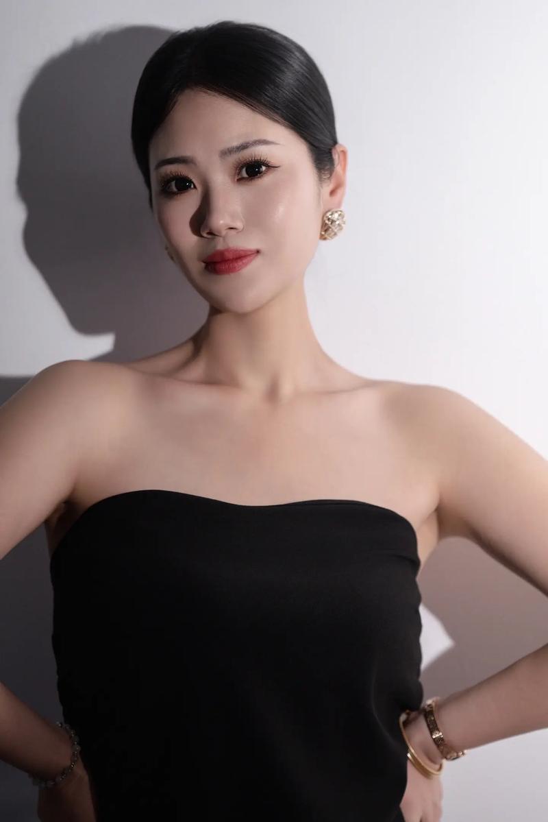 18禁 在线 网站的相关介绍