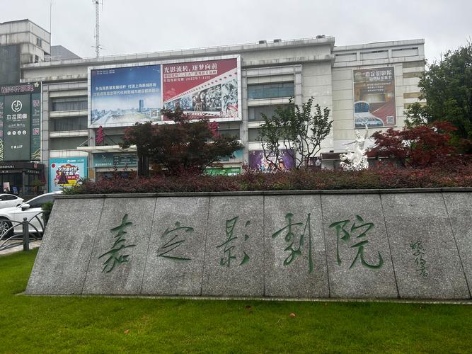 精油按摩av日韩的相关介绍