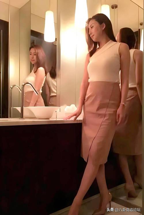 黄色录像女人和男人的相关介绍