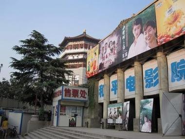老师让我她我爽了好久av的相关介绍