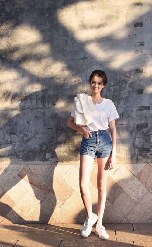 欧美巨乳波霸影院的相关介绍