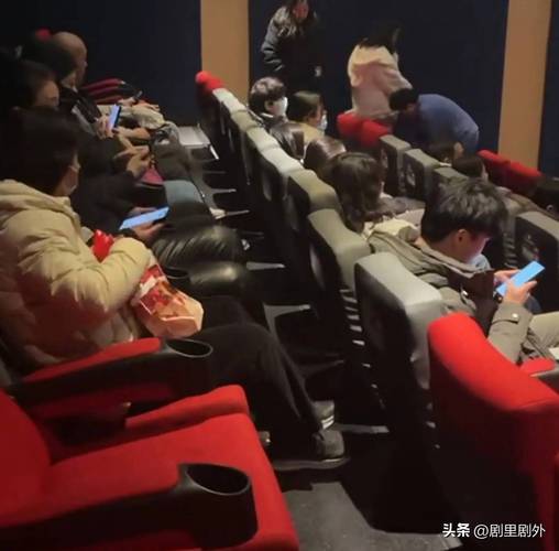日女人免费看的相关介绍