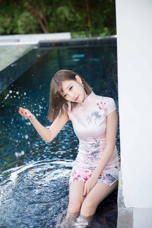 人妻少妇偷人精品久久的相关介绍