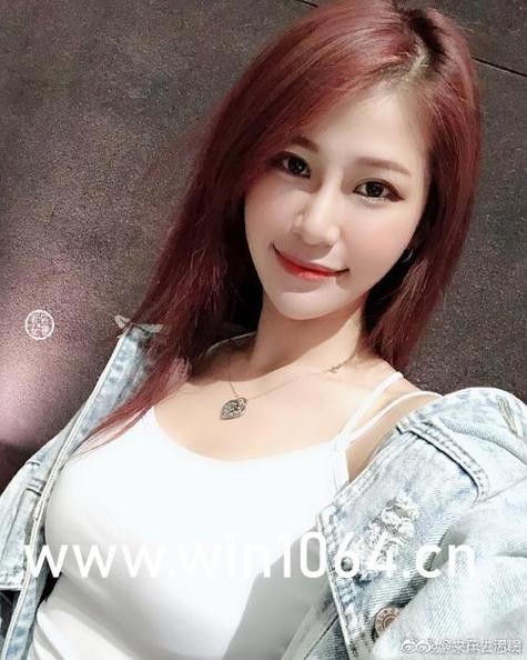 美女老师被学生爆操的相关介绍